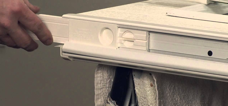 aluminum storefront door repair Ives Estates